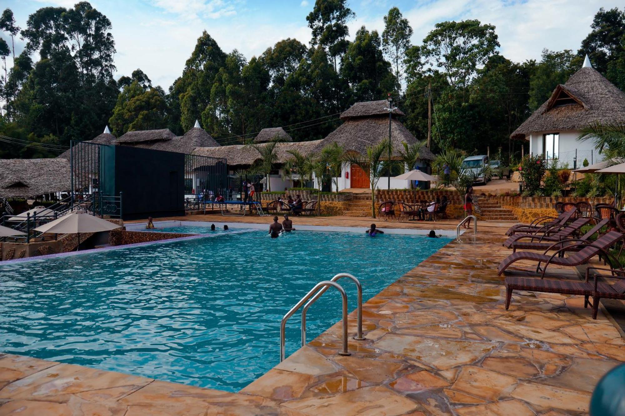 Winter Villa Resort & Spa Limited Embu Buitenkant foto