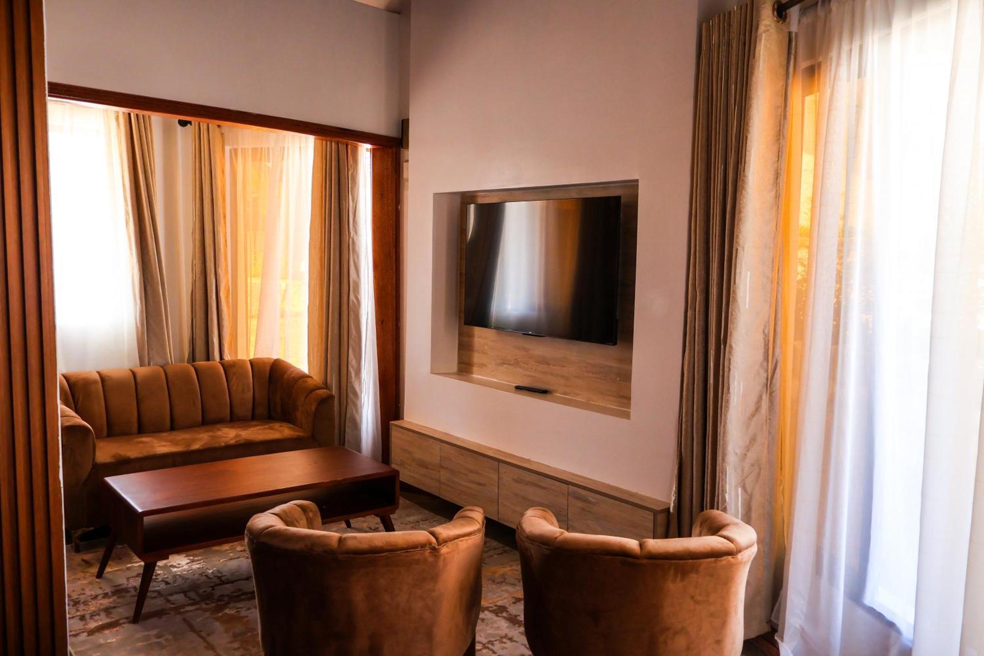 Winter Villa Resort & Spa Limited Embu Buitenkant foto